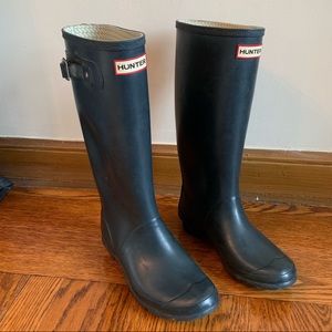 Hunter Women's Huntress Extended Calf Rain Boots